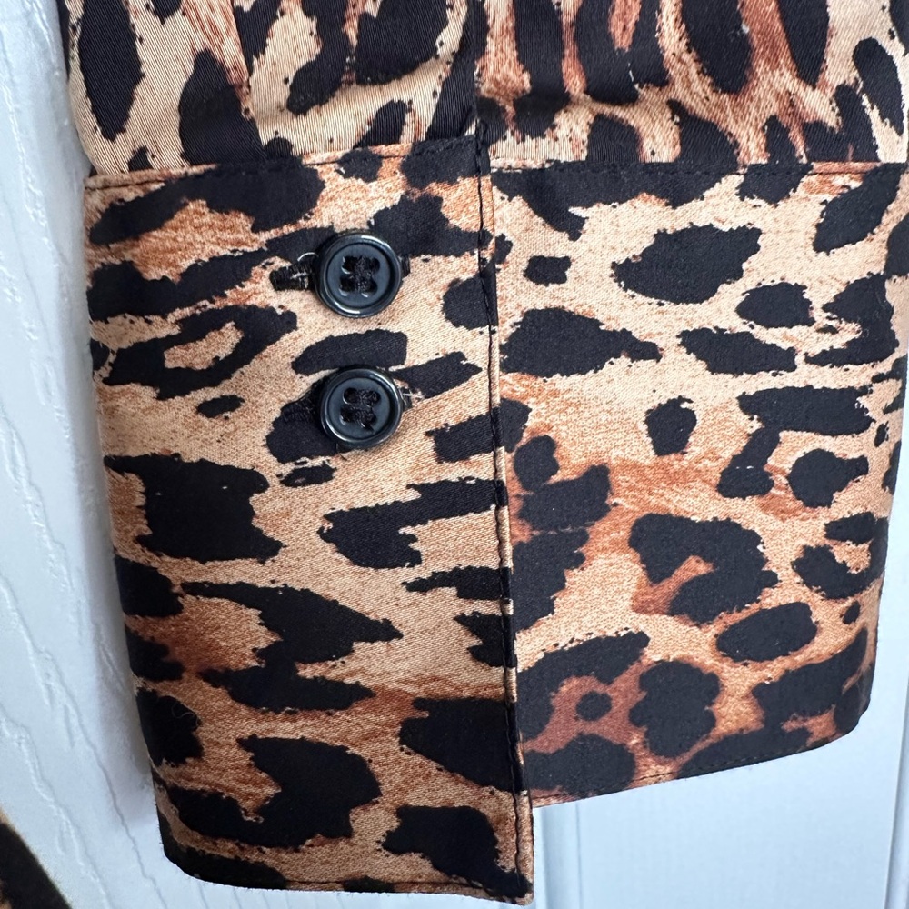 🐆Lane Bryant Animal Print Blouse - Picture 4 of 5